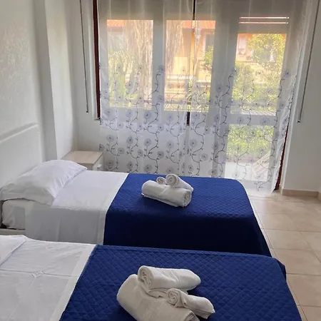La Casetta In Centro Apartment